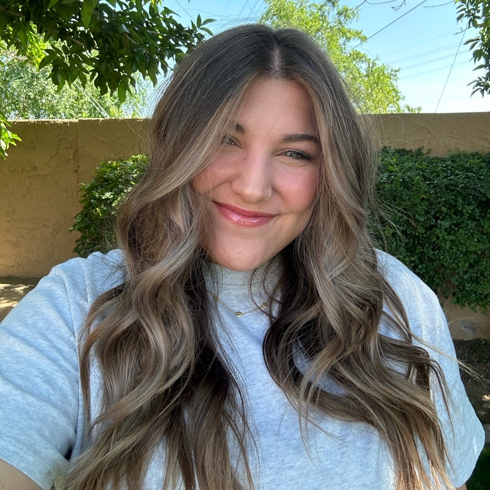 Meet your Posher, Sierra